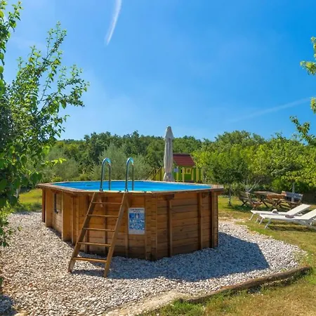 Beautiful Casa Romantica With Pool In * Umag
